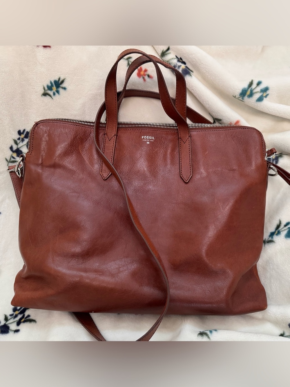 Fossil Brown Leather Laptop Bag with Crossbody Strap